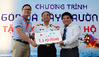 vng-trao-tang-xuong-cuu-ho-cq-cho-truong-sa vng-trao-tang-xuong-cuu-ho-cq-cho-truong-sa